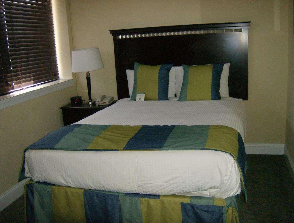 19 Atlantic Hotel Virginia Beach Phòng bức ảnh